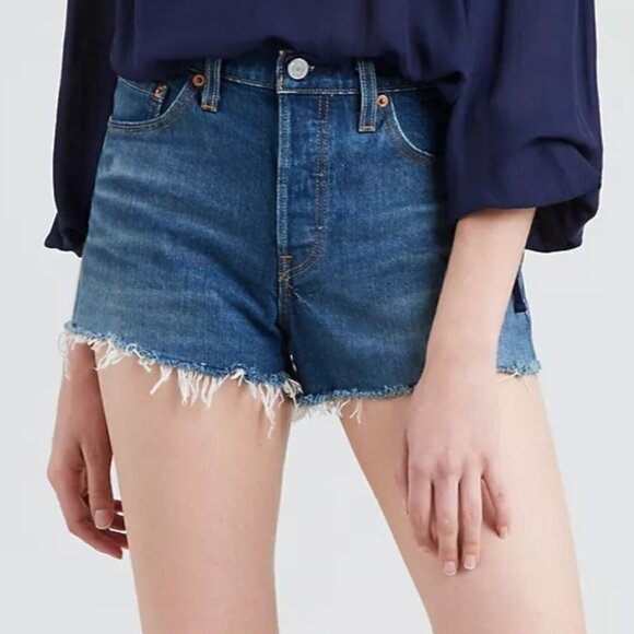 Levi's 501 denim jean shorts - Picture 1 of 7